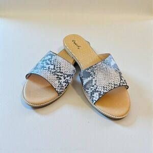 Qupid Desmond-22X Womens Snakeskin Print Slide Sandals Flat Size 8 NEW